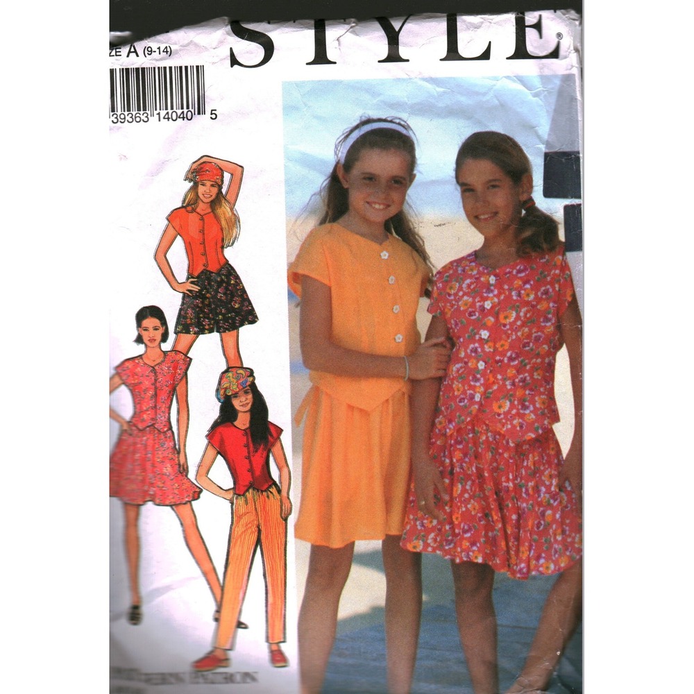 Vintage Style 2304 Sewing Pattern Childrens Separates Top Skirt Pants Short 9-14